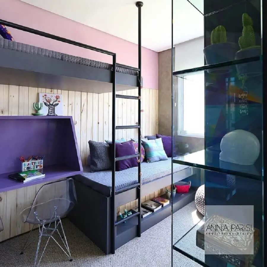 decoração jovem para quarto de gêmeos planejado com cama suspensa Foto Anna Parisi Arquitetura