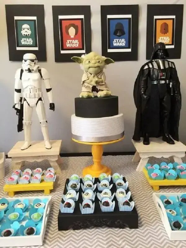 decoration for birthday party with theme Star Wars Photo House and Party