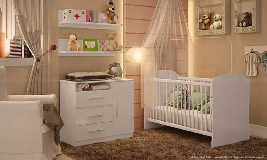 prateleira para quarto de bebê decorado em tons neutros Foto Montacasa