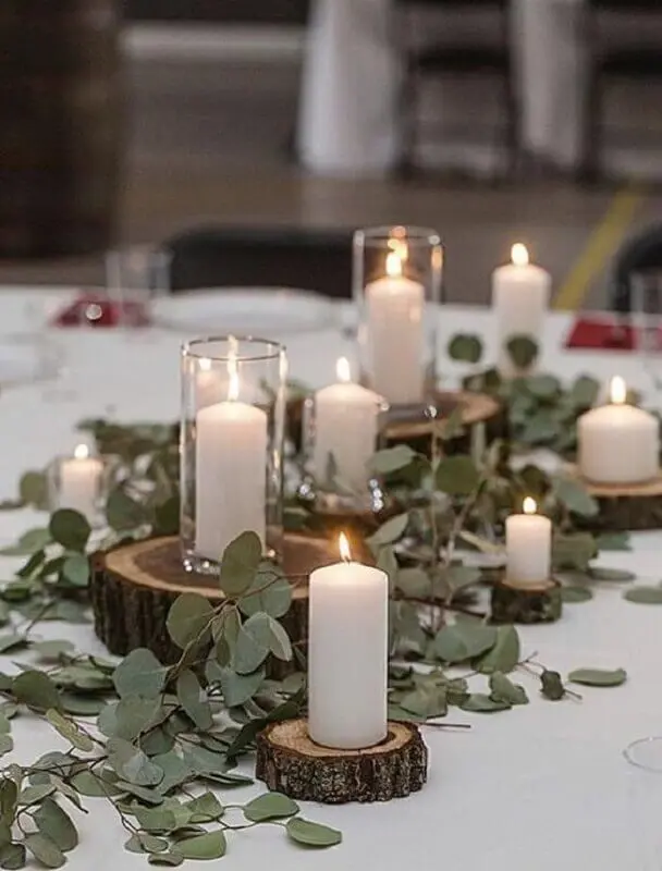 decoração bodas de pérola com velas e folhagens Foto Casamentos