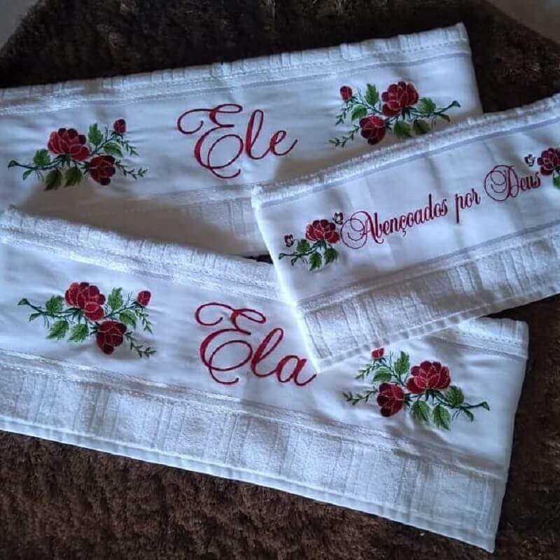 jogo de toalhas bordadas para presente de casamento Foto Shirley Modas Anicuns