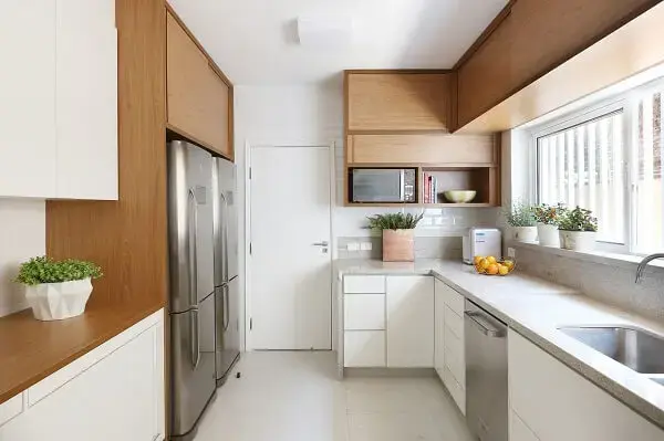 aproveite todos os espaços do cômodo planejando uma cozinha em l
