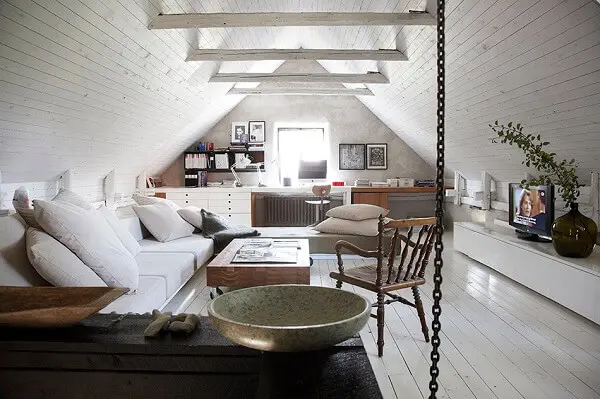O estilo escandinavo encanta a decoração desse sótão