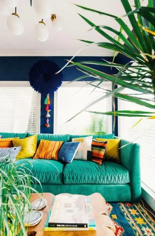 almofadas coloridas para sofá azul tiffany Foto Neu dekoration stile