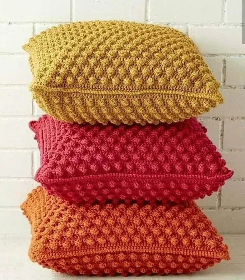 almofadas de crochê coloridas Foto Pinterest