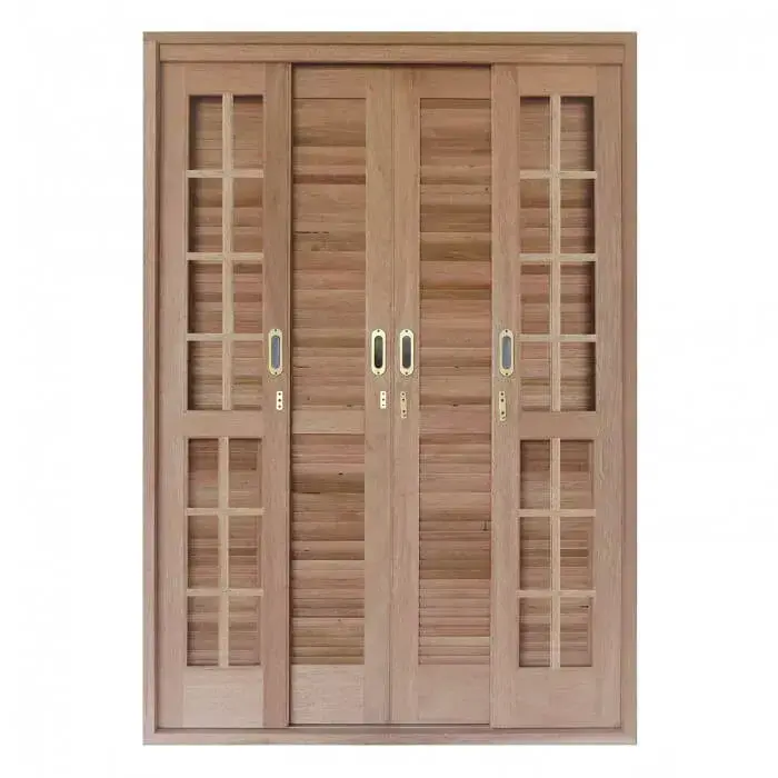 A porta balcão de madeira é muito usada em casas de campo. Fonte: Pinterest