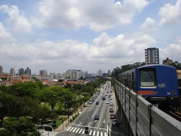 Plano diretor contribuiu com expansão urbana e verticalização da capital paulista