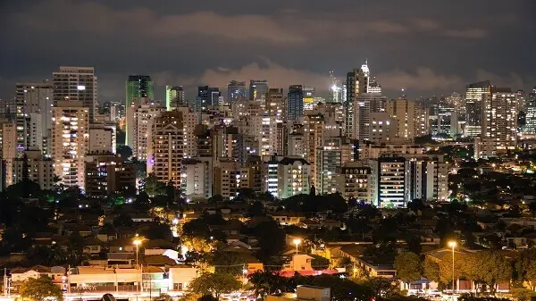 São Paulo e seus famosos arranha-céus uma cidade que nunca dorme
