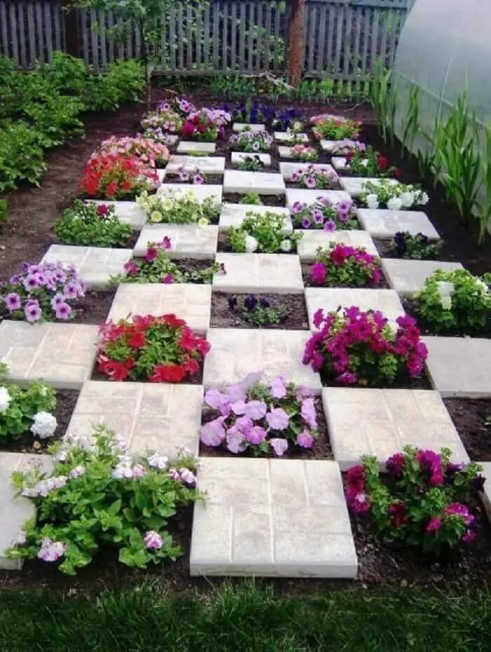 Transforme a decoração do jardim com flores de petúnia