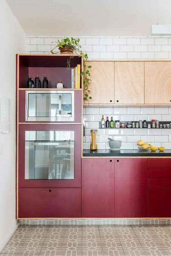 eletrodomésticos para cozinha - cozinha vermelha com marcenaria vermelha