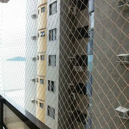 redes de proteção - varanda com redes de proteção