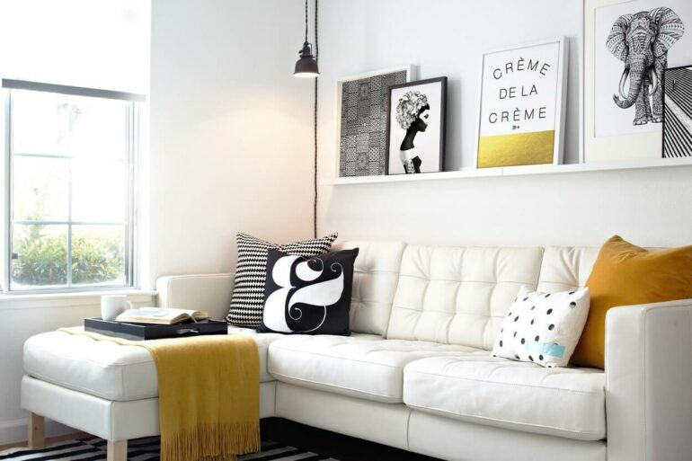 O tecido para sofá de couro branco traz neutralidade para o ambiente