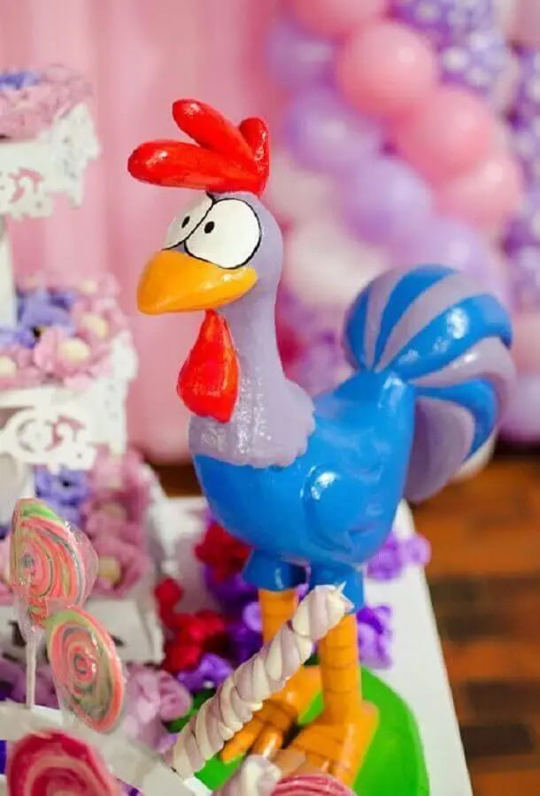 decoração de festa da galinha pintadinha Foto Assetproject