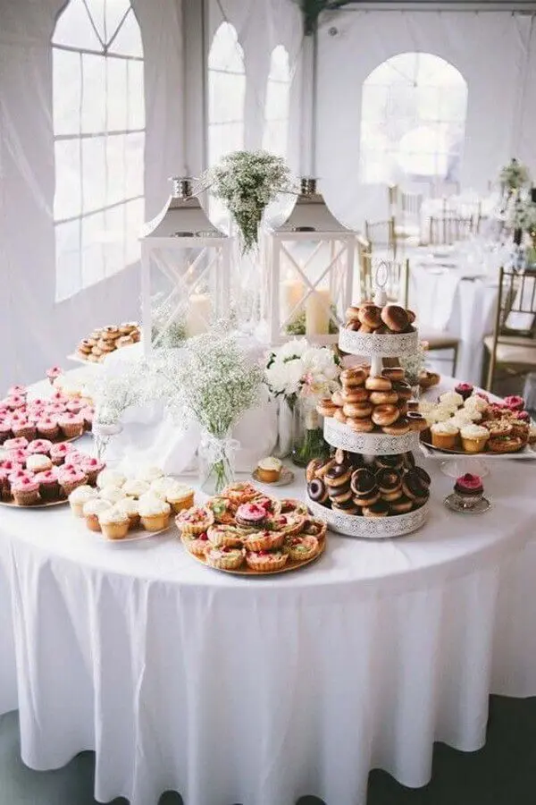 decoração de mesa de guloseimas para casamento Foto Pinterest