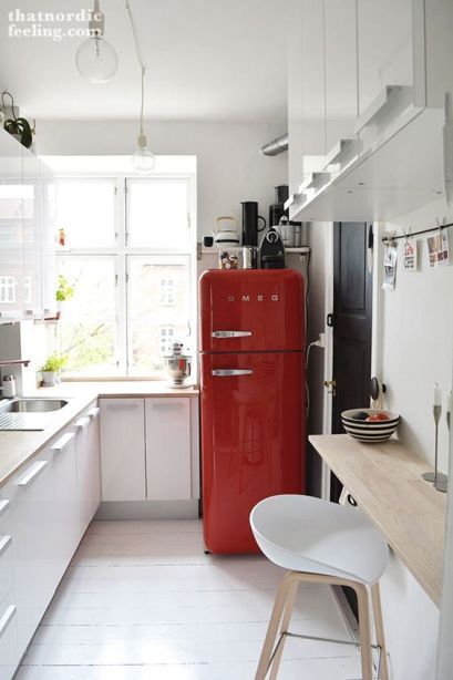 geladeira retrô vermelha