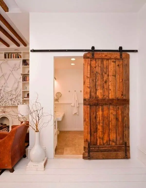porta de correr de madeira para banheiro
