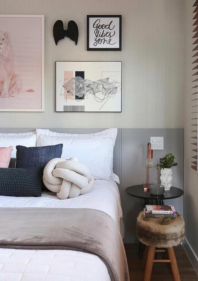 quadros decorativos para quarto cinza e rosa Foto Pinterest