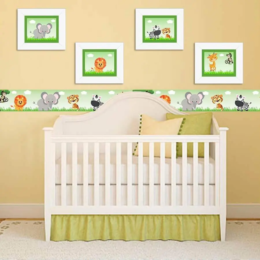 quadros decorativos para quarto de bebê com estampa de animaizinhos Foto Pinterest