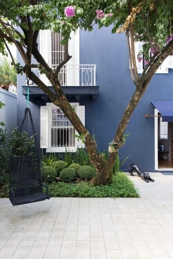 Cores de casas modernas com fachada azul marinho