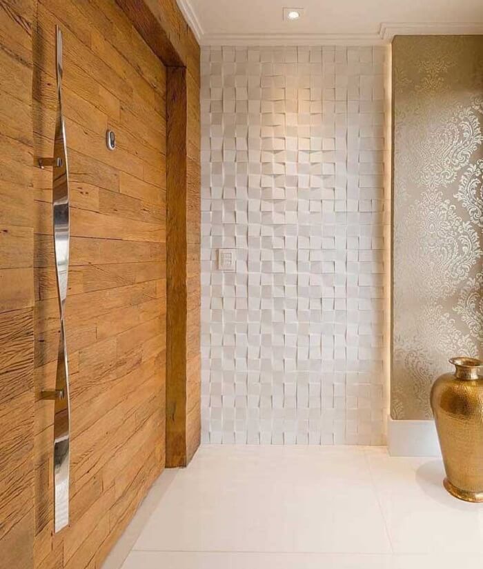 Hall de entrada mescla madeira com parede de placa de gesso 3D