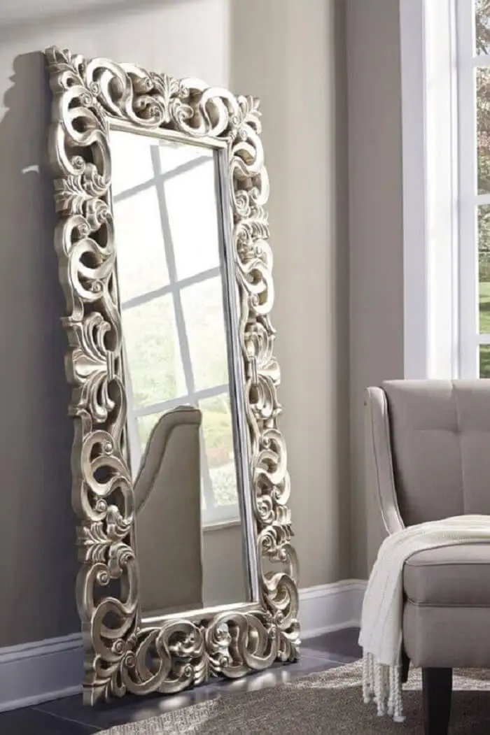 Moldura para espelho grande provençal encanta a de coração da sala de estar