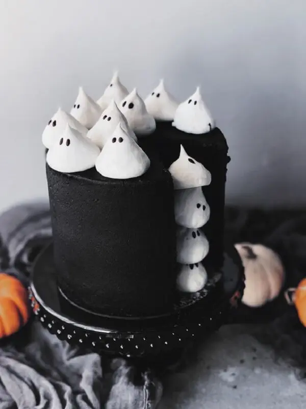 Opção criativa de bolo de halloween