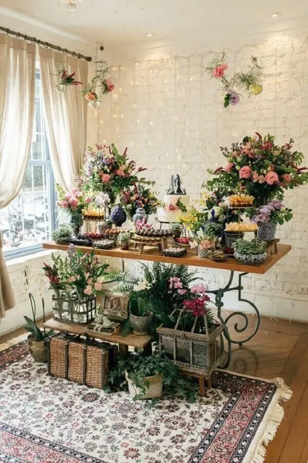 arranjo de flores para decoração de mesa de mini wedding Foto Pinterest