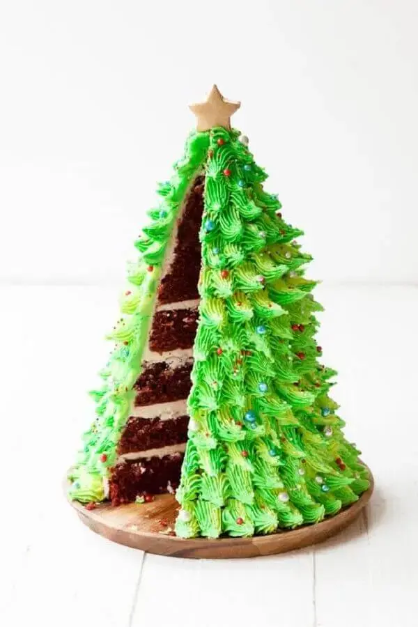 bolo de natal decorado em formato de árvore de natal Foto Style Sweet