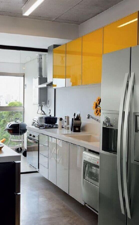 cozinha compacta amarela Foto Blog Moroco