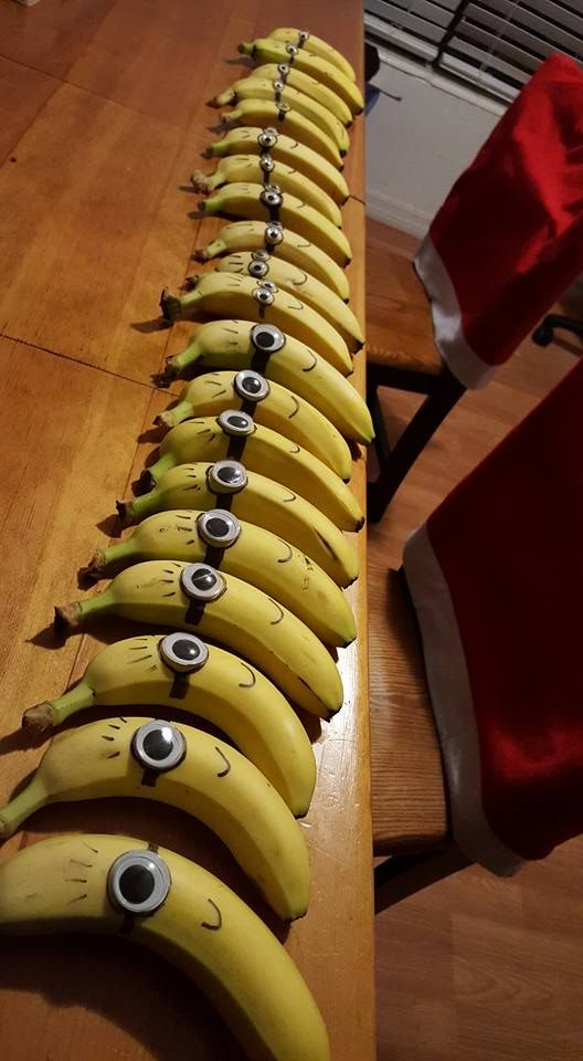 festa dos minions - bananas decoradas para festa