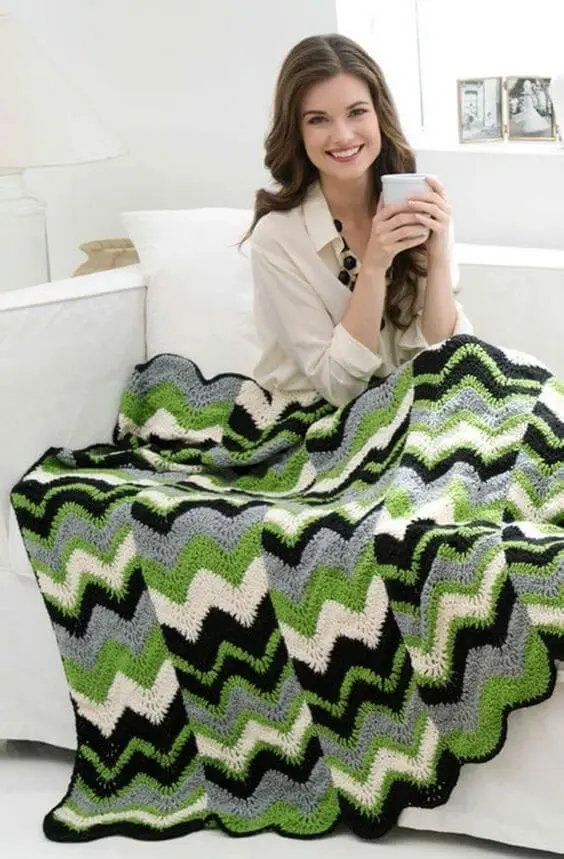manta de crochê - manta de crochê verde com branco e preto 