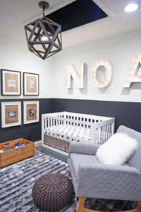 poltrona para quarto de bebê moderno cinza e branco Foto Pinterest