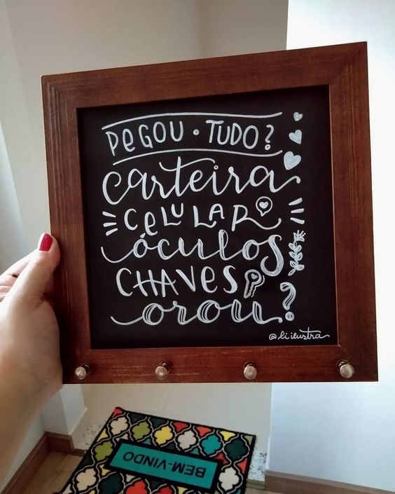 porta chaves com frase simples 