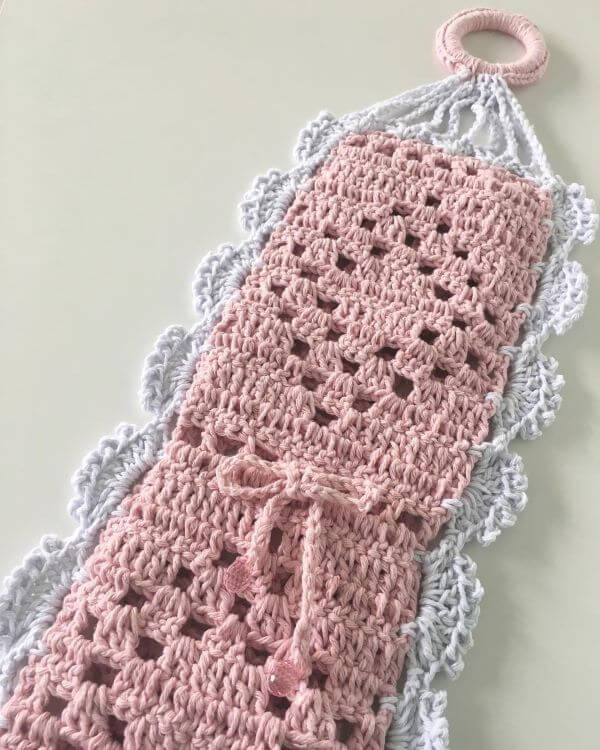 como fazer porta papel higiênico de crochê rosa e branco