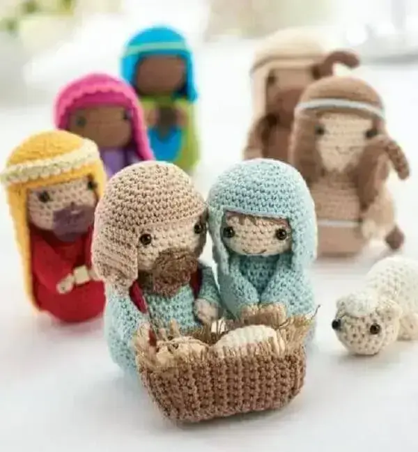 Decoração natalina delicada feita com crochê