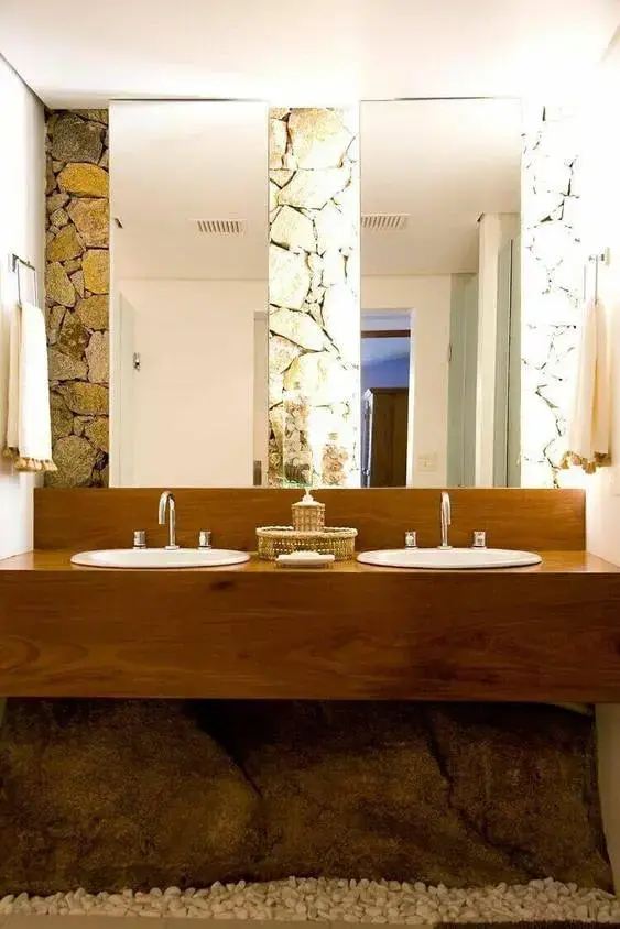 balcão para banheiro - lavabo com balcão de madeira com duas cubas 
