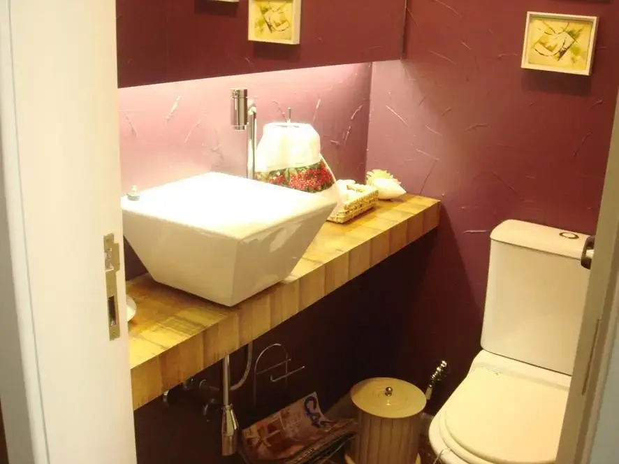 balcão para banheiro - lavabo com cuba de porcelana simples 