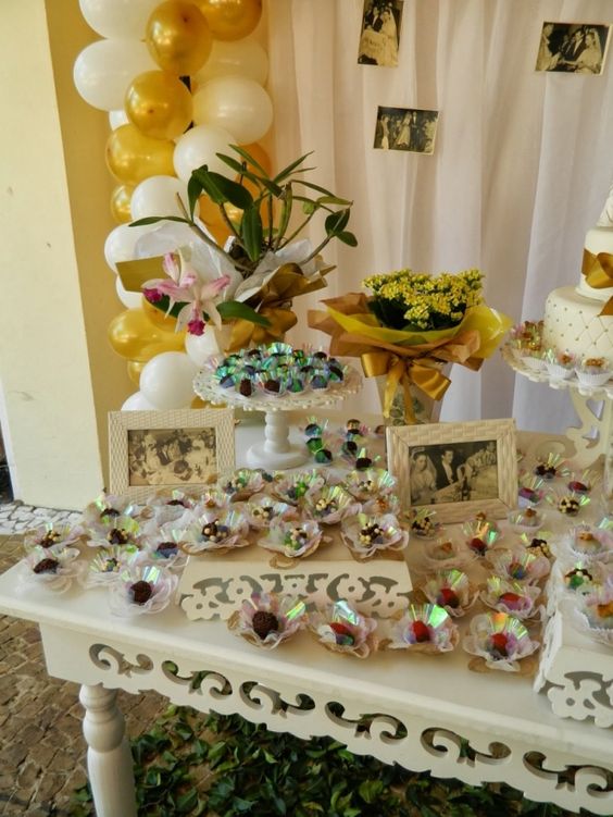 bodas de ouro - mesa de doces decorados 