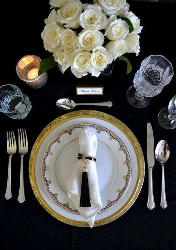 bodas de ouro - mesa de jantar para festa de boda 