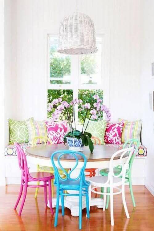 cadeiras coloridas para mesa de jantar