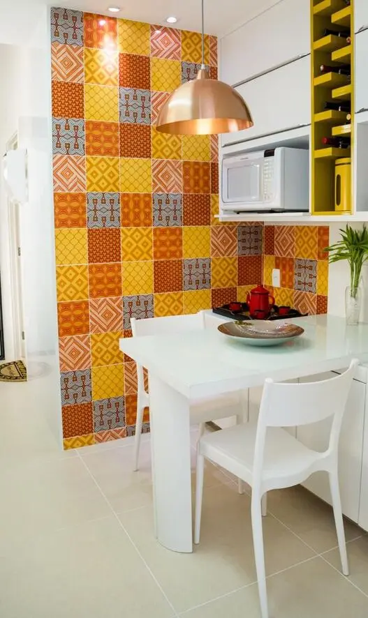 cerâmica para parede - azulejo de ladrilhos com cores quentes 