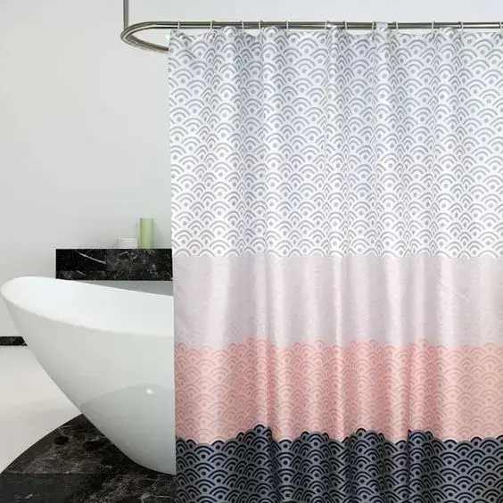 cortina para banheiro - cortina com detalhes degradê 