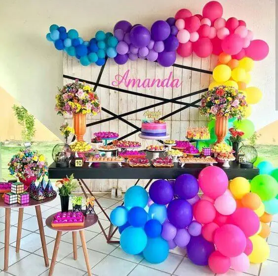 Pool Party: aprenda a planejar e decorar essa festa