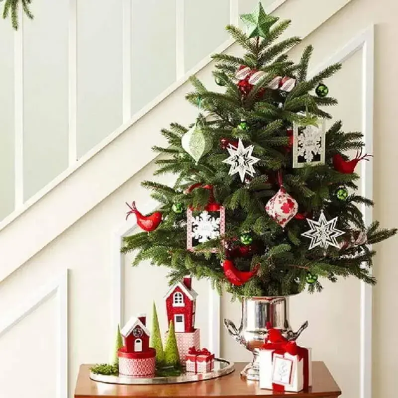 decoração clássica para árvore de natal pequena Foto LoveThisPic