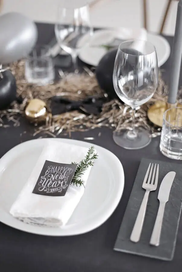 decoração mesa réveillon minimalista e moderna Foto Casa e Festa