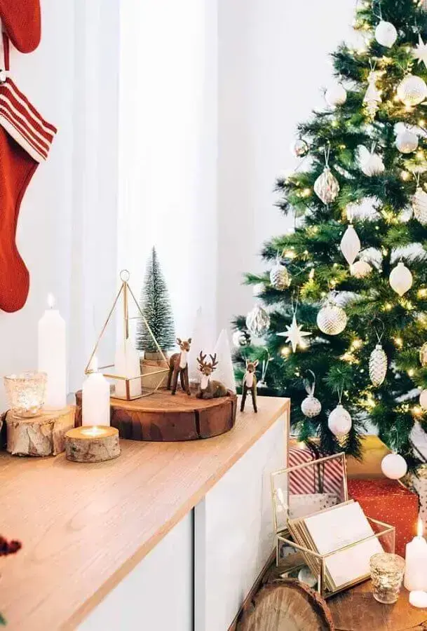Ideias de decoração de Natal com detalhes rústicos Foto The Home Decor Ideas