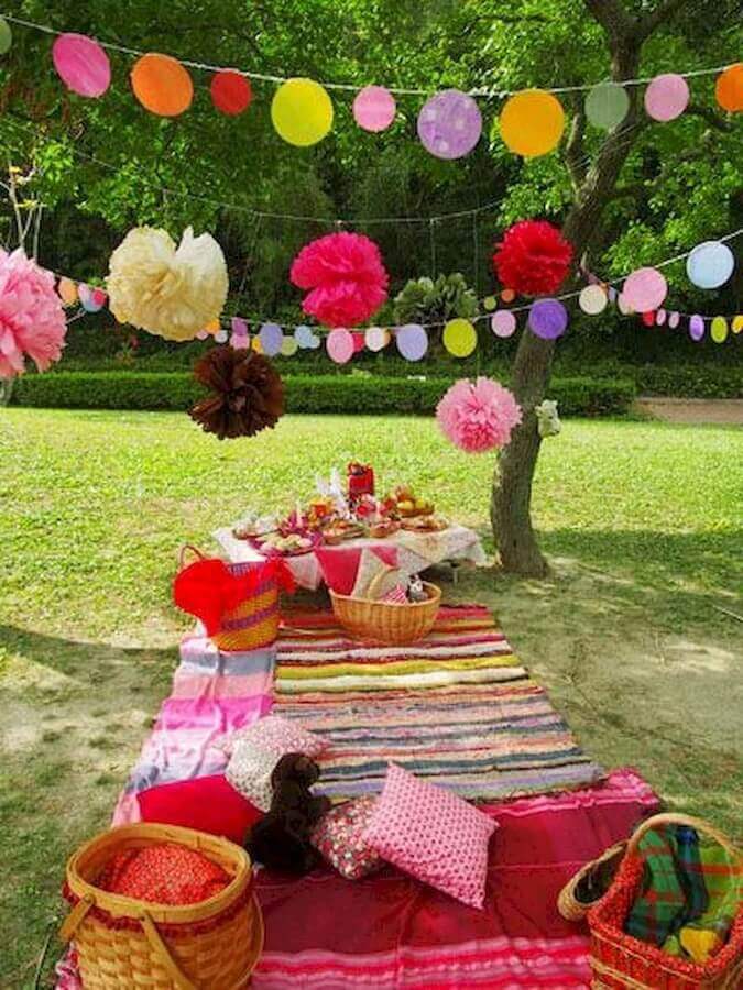 picnic com decoração colorida Foto Tottori Mama’s