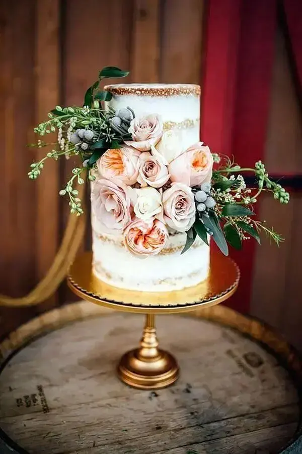 rosas para decoração de bolo de casamento simples Foto Pinterest