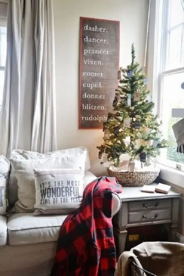 living room decorated with simple small christmas tree Photo Pinterest