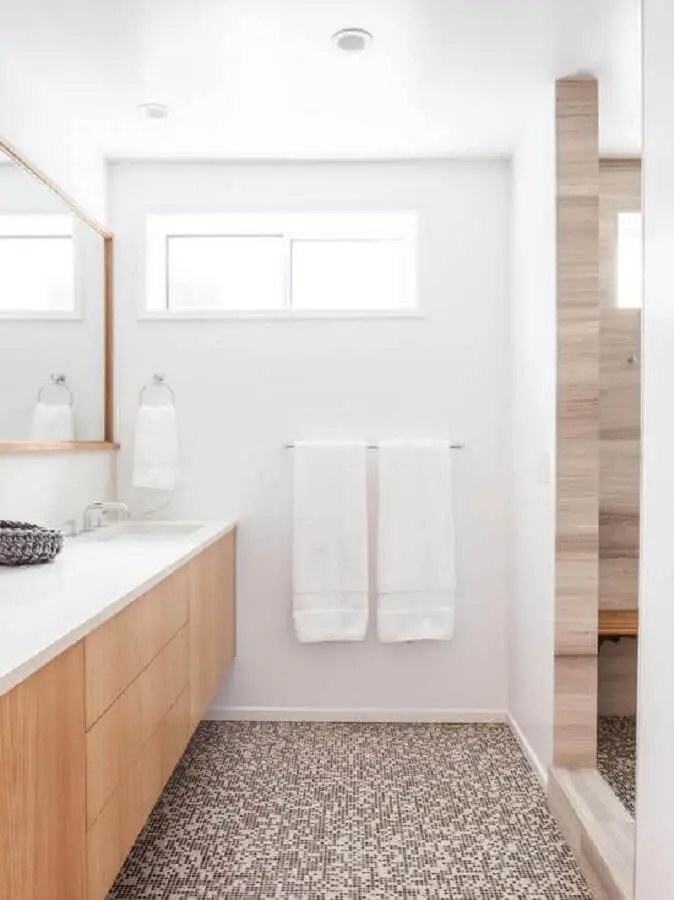 armário e espelho de madeira para banheiro branco decorado Foto Ideias Decor